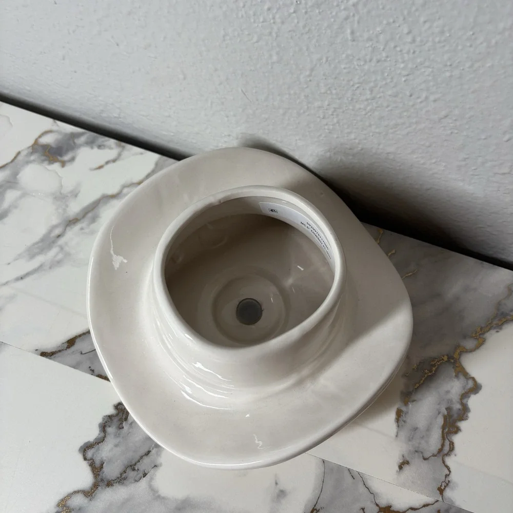 Mainstays White Ceramic Cowboy Hat Planter 10